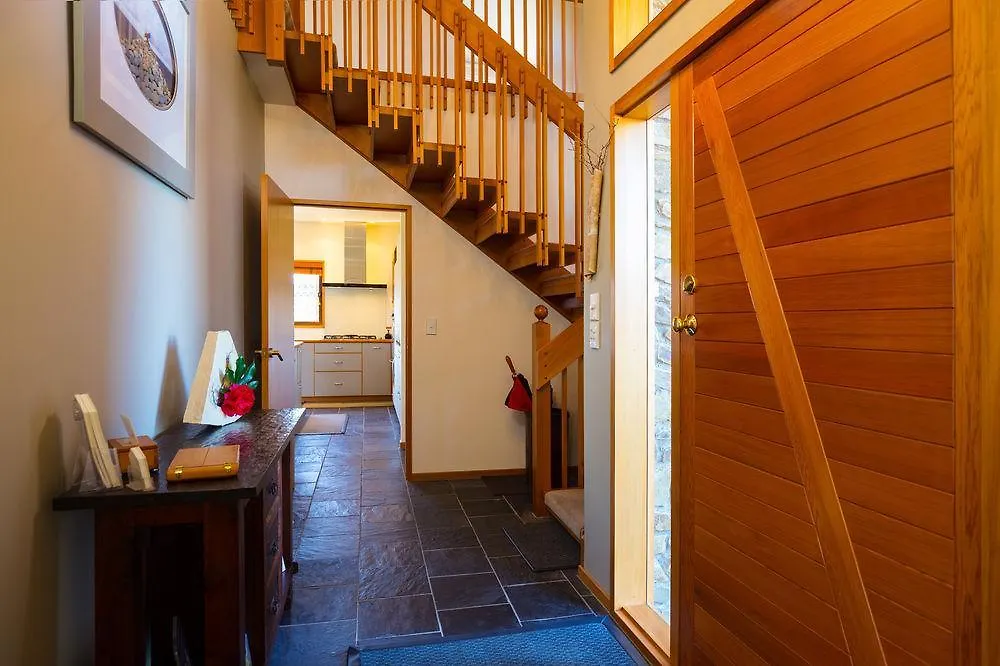 Stonehaven Vineyard Homestay Blenheim